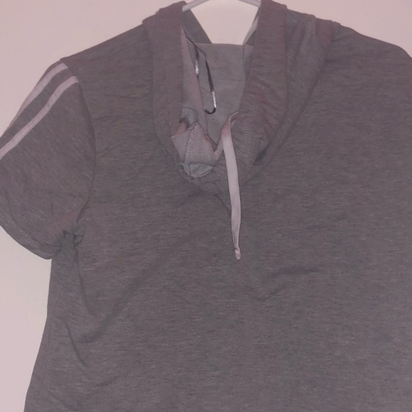 sport grey crop top - Picture 2 of 3